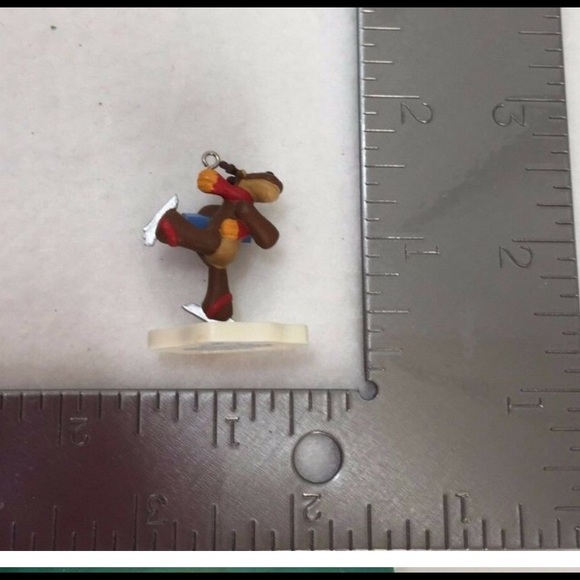 Vtg Hallmark Keepsake Ornament A Gift from Rodney Reindeer - Picture 4 of 14